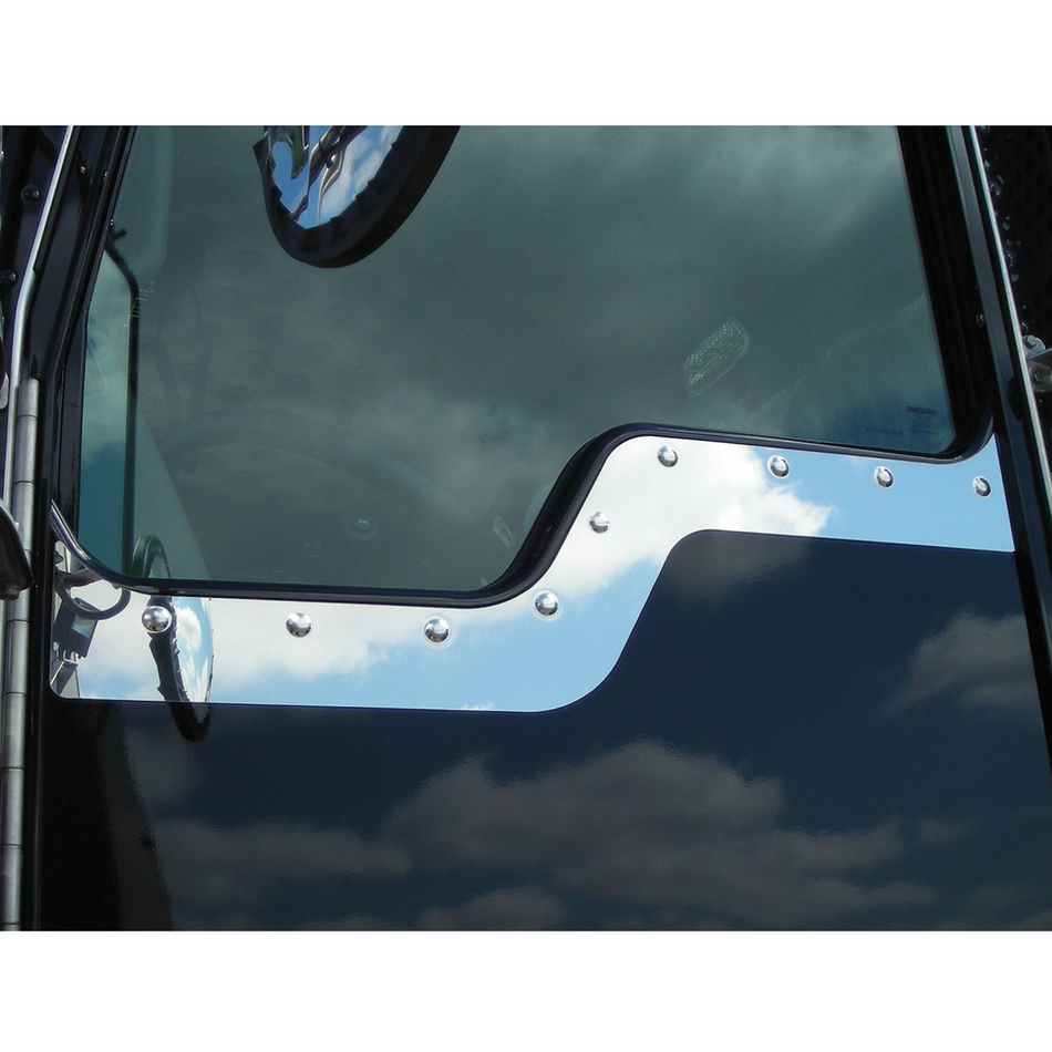 United Pacific Stainless Daylight Door Trim For 2008+ Kenworth Models With Daylight Door