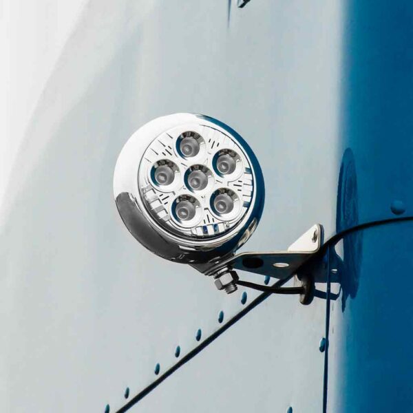 5" LEGACY SERIES CHROME ROUND SPOT BEAM LED WORK LIGHT WITH ADVANCED HEATSINK TECHNOLOGY (6 DIODES)