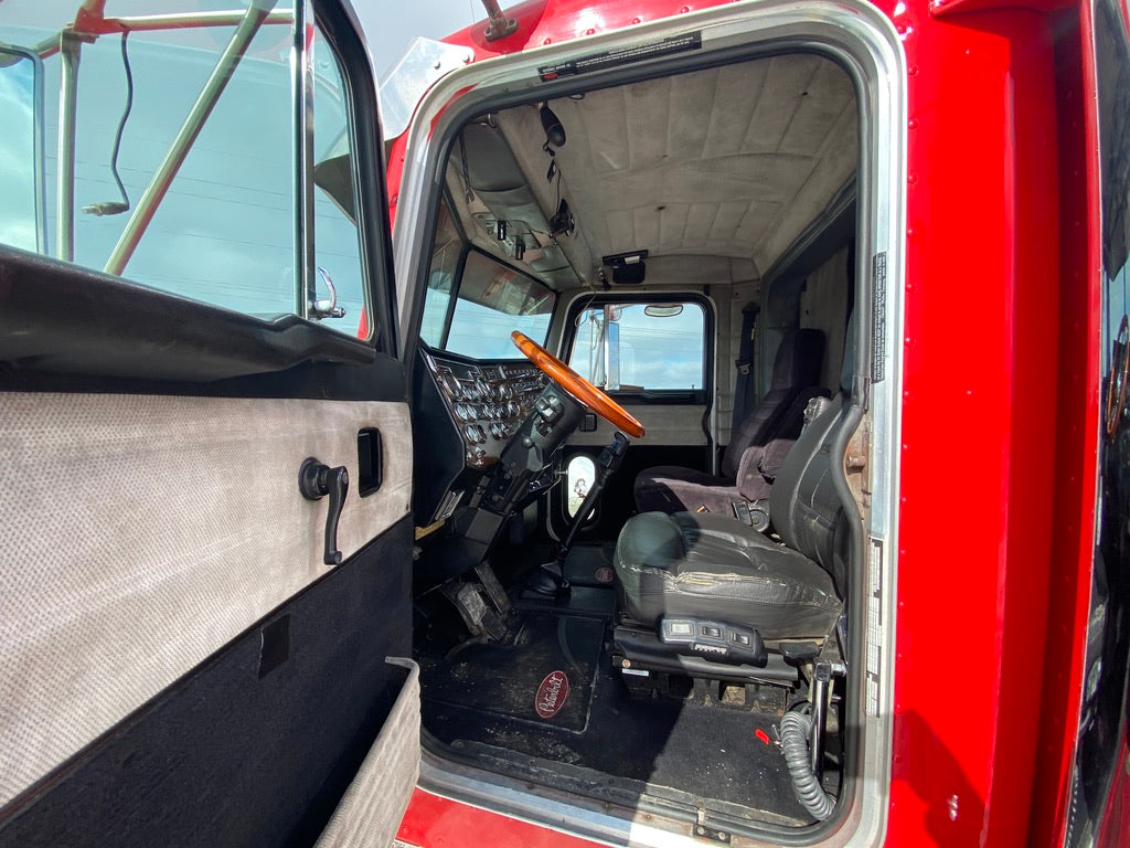 1996 Peterbilt 379 EXH