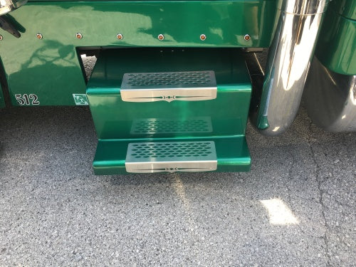 Cover For Battery Box Regular Fits Peterbilt (Each Cover For Battery Box Regular Fits Peterbilt (Each