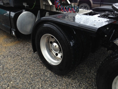 Talladega Fiberglass Outlaw Half Fenders